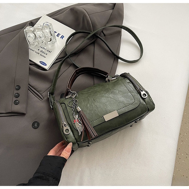 Ženska torba preko tijela s retro dizajnom resica i jednobojnim patchworkom, 2026