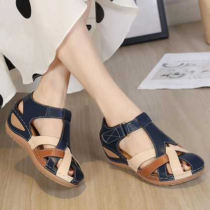 💥【Vremenski ograničena ponuda】[35-43] Ženske ljetne sandale od mekane kože, debeli potplat, šuplji čičak