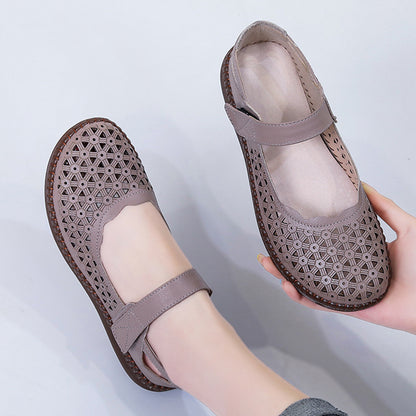 💟🥿【35-40】💖2025 nove ženske sandale od prave kože, ravne cipele, šuplje i prozračne, moderan dizajn